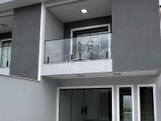 Casa / Sobrado para Venda em Macaé/RJ Lagoa 3 Quartos