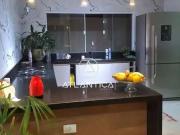 Casa / Sobrado para Venda em Macaé/RJ Lagoa 4 Quartos