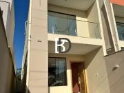 Casa / Sobrado para Venda em Macaé/RJ Vale das Palmeiras...