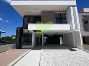 Casa / Sobrado para Venda em Macaé/RJ Vale dos Cristais...