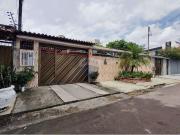 Casa / Sobrado para Venda em Manaus/AM Parque 10 de...