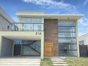 Casa / Sobrado para Venda em Maricá/RJ Inoã 3 Quartos