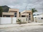 Casa / Sobrado para Venda em Maricá/RJ Manu Manuela 2...
