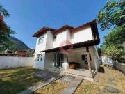 Casa / Sobrado para Venda em Maricá/RJ Praia de...