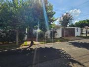 Casa / Sobrado para Venda em Marília/SP Jardim Marajá 4...