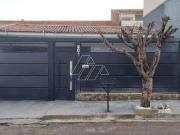 Casa / Sobrado para Venda em Marília/SP Jardim Sasazaki...