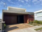 Casa / Sobrado para Venda em Marília/SP Lácio 3 Quartos