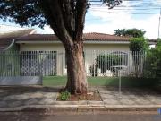 Casa / Sobrado para Venda em Maringá/PR Jardim América 3...