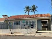Casa / Sobrado para Venda em Maringá/PR Jardim América 3...