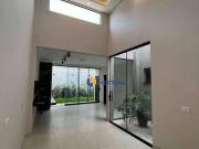 Casa / Sobrado para Venda em Maringá/PR Jardim América 3...