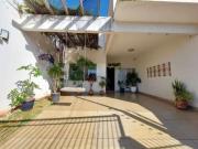 Casa / Sobrado para Venda em Maringá/PR Jardim Botânico...