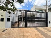 Casa / Sobrado para Venda em Maringá/PR Jardim Canadá 3...