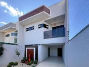 Casa / Sobrado para Venda em Maringá/PR Recanto dos...