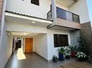 Casa / Sobrado para Venda em Maringá/PR Jardim Colina...