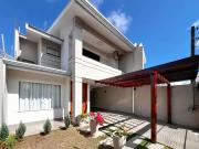 Casa / Sobrado para Venda em Maringá/PR Jardim Iguaçu 3...