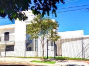 Casa / Sobrado para Venda em Maringá/PR Jardim Iguaçu 4...
