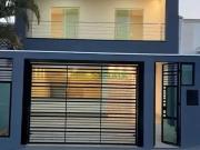 Casa / Sobrado para Venda em Maringá/PR Jardim Império...