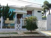 Casa / Sobrado para Venda em Maringá/PR Jardim Ipanema 3...