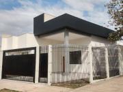 Casa / Sobrado para Venda em Maringá/PR Jardim Monte Rei...