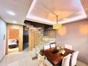 Casa / Sobrado para Venda em Maringá/PR Jardim Montreal...