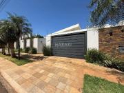 Casa / Sobrado para Venda em Maringá/PR Jardim Munique 3...