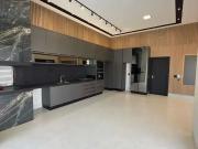 Casa / Sobrado para Venda em Maringá/PR Jardim Paris 3...