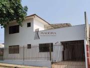 Casa / Sobrado para Venda em Maringá/PR Jardim Paris 3...