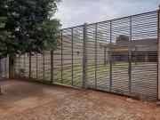 Casa / Sobrado para Venda em Maringá/PR Jardim São...