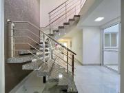 Casa / Sobrado para Venda em Maringá/PR Jardim Verônica...