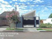 Casa / Sobrado para Venda em Maringá/PR Parque das...
