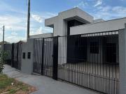 Casa / Sobrado para Venda em Maringá/PR Parque Hortência...