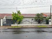 Casa / Sobrado para Venda em Maringá/PR Parque Palmeiras...