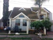 Casa / Sobrado para Venda em Maringá/PR Vila Morangueira...