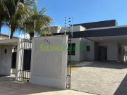 Casa / Sobrado para Venda em Maringá/PR Zona 02 4 Quartos