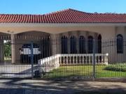 Casa / Sobrado para Venda em Maringá/PR Zona 02 4 Quartos