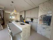 Casa / Sobrado para Venda em Maringá/PR Zona 04 3 Quartos