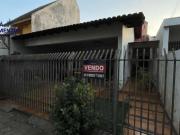 Casa / Sobrado para Venda em Maringá/PR Zona 04 4 Quartos