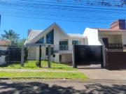 Casa / Sobrado para Venda em Maringá/PR Zona 05 4 Quartos