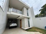 Casa / Sobrado para Venda em Maringá/PR Zona 06 3 Quartos