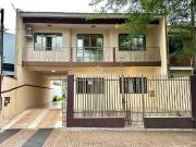 Casa / Sobrado para Venda em Maringá/PR Zona 07 5 Quartos