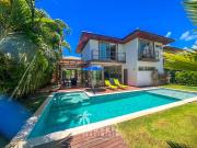 Casa / Sobrado para Venda em Mata de São João/BA Praia...