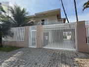 Casa / Sobrado para Venda em Matinhos/PR Caiobá 5 Quartos