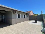 Casa / Sobrado para Venda em Matinhos/PR Riviera 3 Quartos