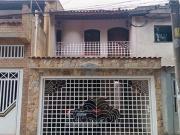 Casa / Sobrado para Venda em Mauá/SP Jardim Camila 3 Quartos