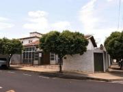 Casa / Sobrado para Venda em Mirassol/SP Centro 4 Quartos