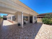 Casa / Sobrado para Venda em Mongaguá/SP Centro 5 Quartos