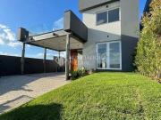 Casa / Sobrado para Venda em Montenegro/RS Imigração 3...