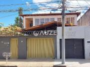 Casa / Sobrado para Venda em Montes Claros/MG Jardim São...