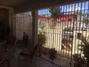 Casa / Sobrado para Venda em Natal/RN Candelária 3 Quartos