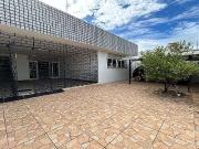 Casa / Sobrado para Venda em Natal/RN Lagoa Nova 4 Quartos